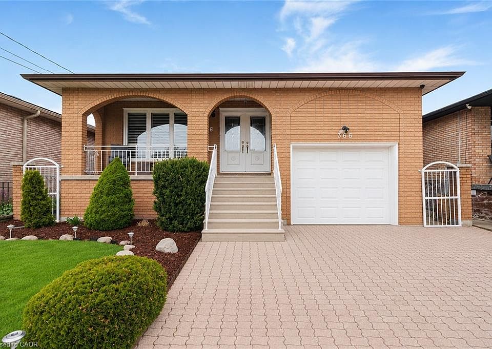 1st image of 366 Berkindale Dr