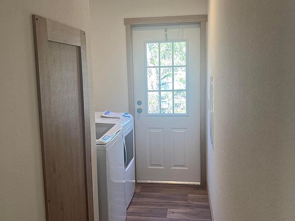 5th image of 330G Willow Bend Dr