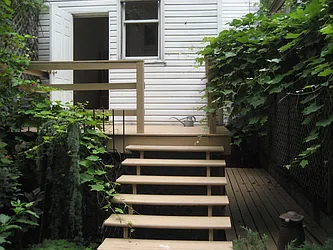 Rented by Technocraft Inc.