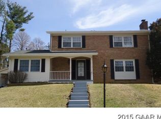 15 Weston Dr, Staunton, VA 24401