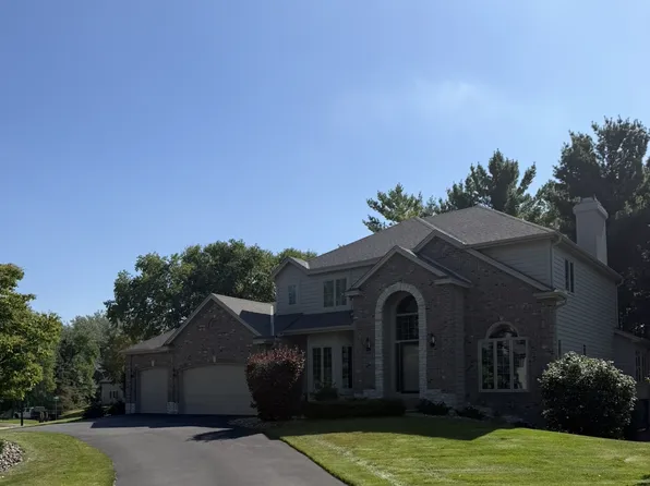 11086 Holland Cir, Eden Prairie, MN 55347