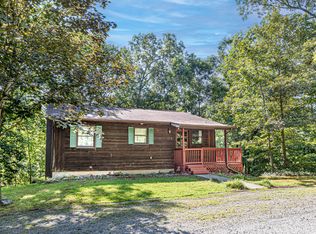 176 Foxs Trl, Lake Lure, NC 28746