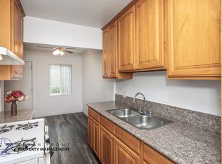 12621 Glenshire Rd #8, Downey, CA 90242