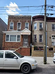 17-23 Centre Street  image 1 of 10