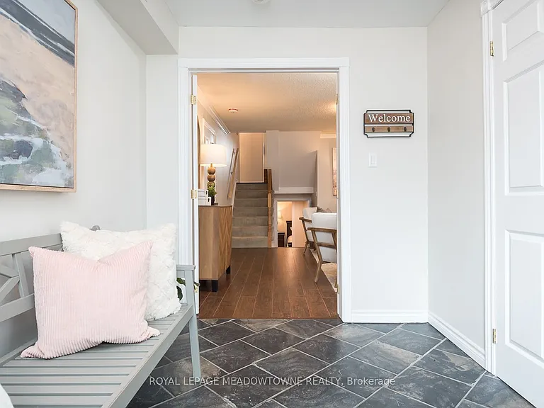 830 Merritt Dr #MAIN — Photo 4