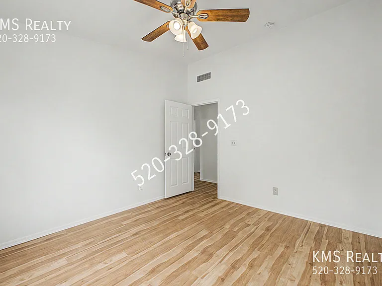 3292 W Kristina Ln — Photo 14