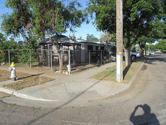 2nd image of 1524 E Belgravia Ave
