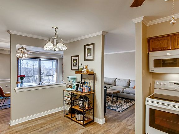 5th image of 9941 Treetop Dr APT 3206