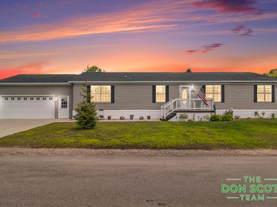 13642 Larkspur Ln, Cedar Springs, MI, 49319