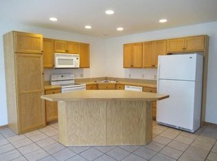 2412 Hillcrest Dr, Brainerd, MN 56401