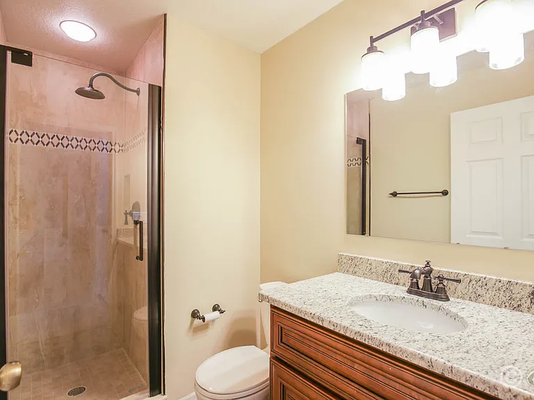 9214 Sunnyoak Dr — Photo 21