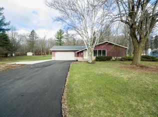 W215N10331 Beech Dr, Colgate, WI 53017