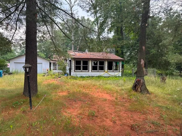 6850 Carpenter Rd, Harrison, MI 48625