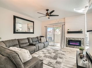 2975 Bluegrass Ln APT 412, Henderson, NV 89074