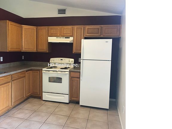 5th image of 55 Saint Johanna Dr #57
