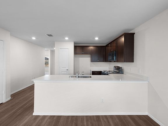 5th image of 5814 Grindstone Dr