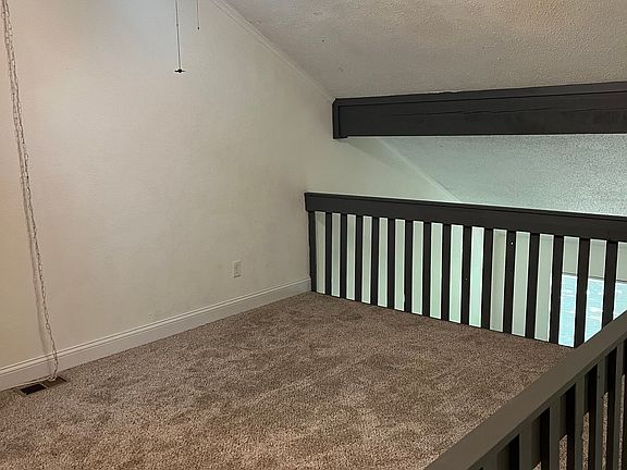 5th image of 308 Village Dr #308