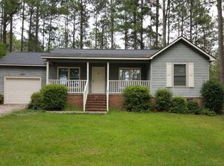 2500 Longleaf Dr W, Pinehurst, NC 28374