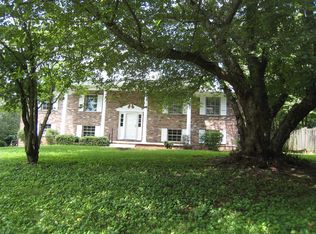 1129 Kevin Rd, Knoxville, TN 37923