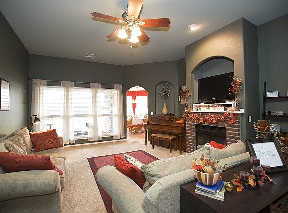 Spacious family room withfireplace