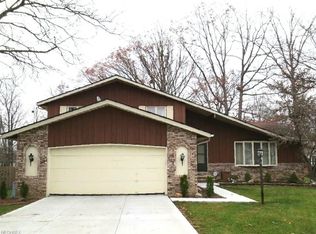 7659 Aldersyde Dr, Middleburg Heights, OH 44130
