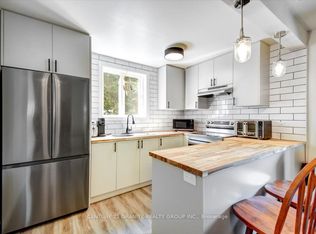 2289 Loop Rd #4, Highlands East, ON K0L2Y0