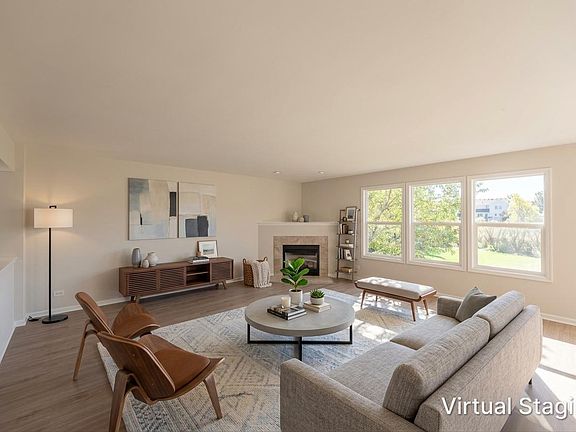 3rd image of 406 Hubbard Ln