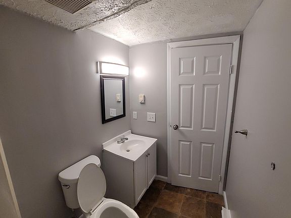3rd image of 2812 Price Ave #6