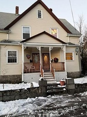 1st image of 61 Garfield St #61