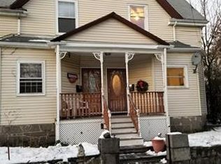 61 Garfield St #61, Quincy, MA 02169