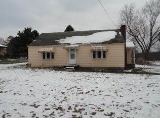 1573 Branchton Rd, Hilliards, PA 16040