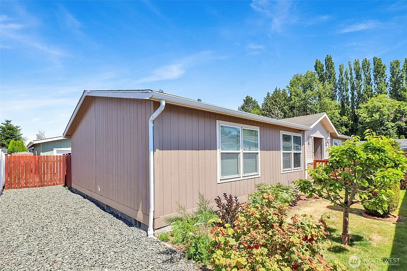 5th image of 6350 Portal Way #64