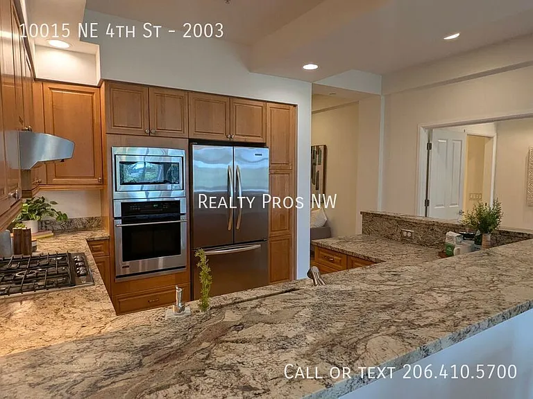 10015 NE 4th St #2003 — Photo 6