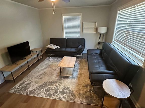 4th image of 368 Doster St #506