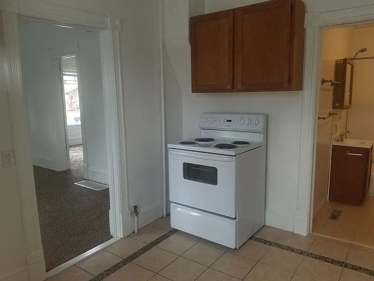 1702 Norwood St — Photo 8