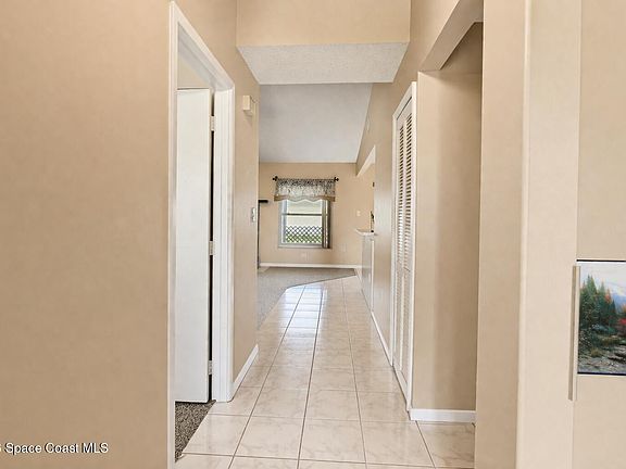 2nd image of 819 Gardener Rd