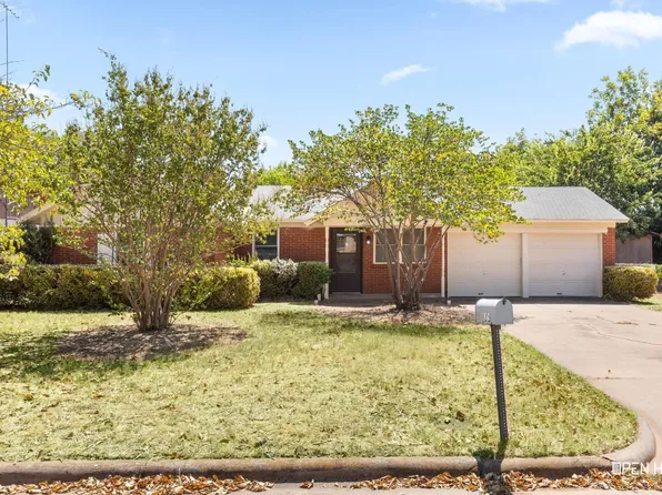 122 Wood Cir, Iowa Park, TX 76367