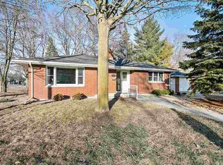 244 Nicolet Pl, De Pere, WI 54115