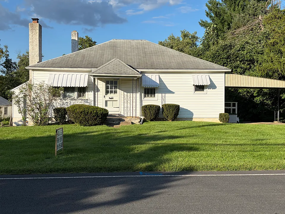 1601 Yost Rd