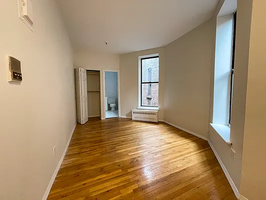 Rented by Highline Residential | media 9