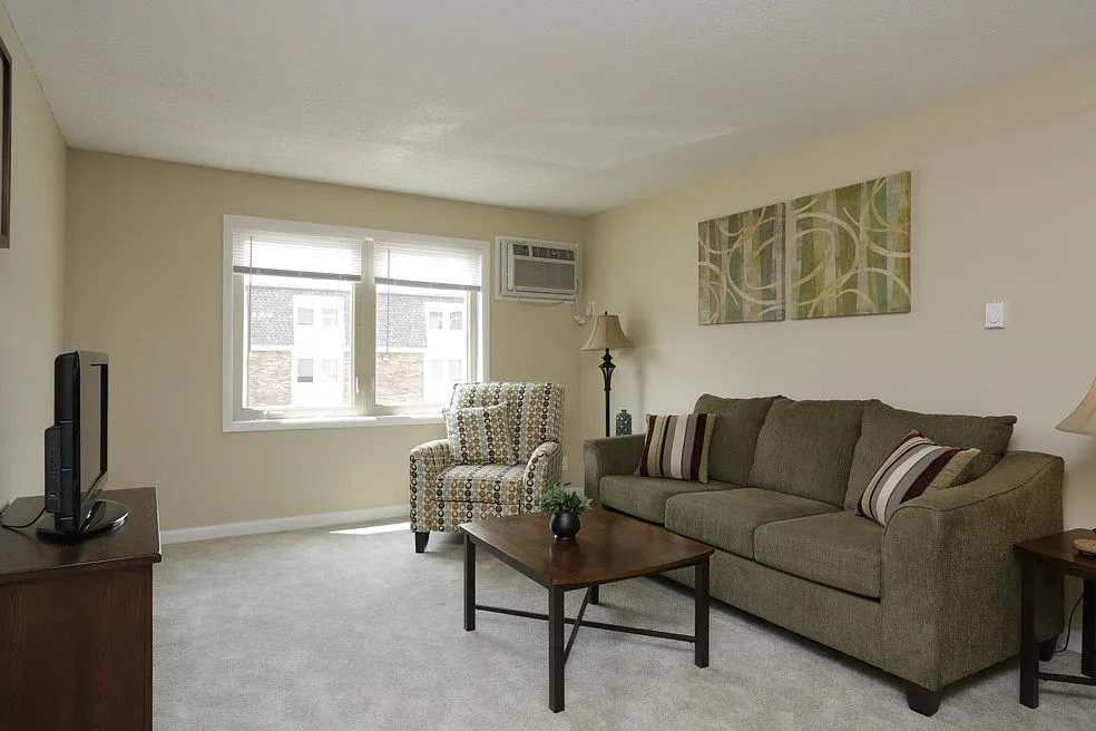 Parkside — Photo 2