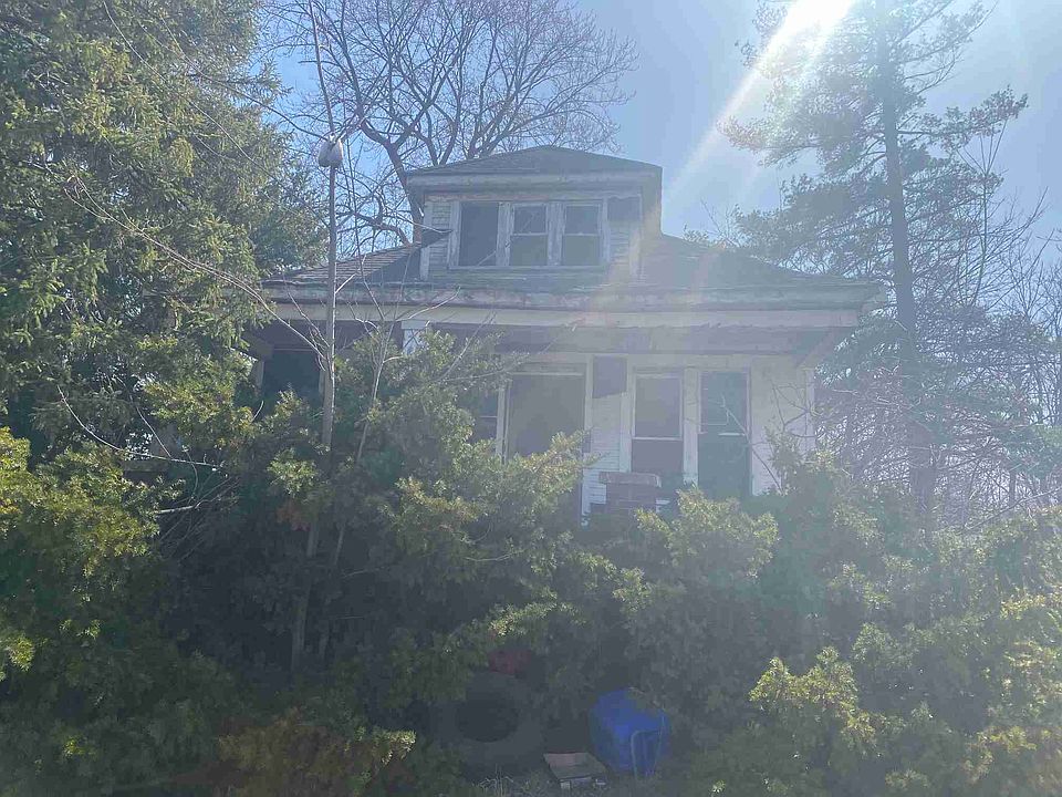 15094 Eastwood