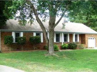 700 Wild Cherry Ct, Chesapeake, VA 23322