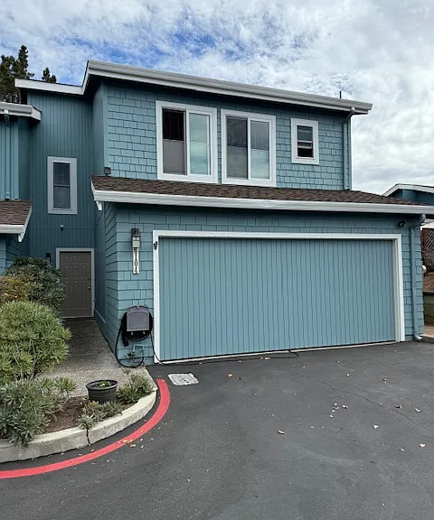 6104 Chateau Ct — Photo 7