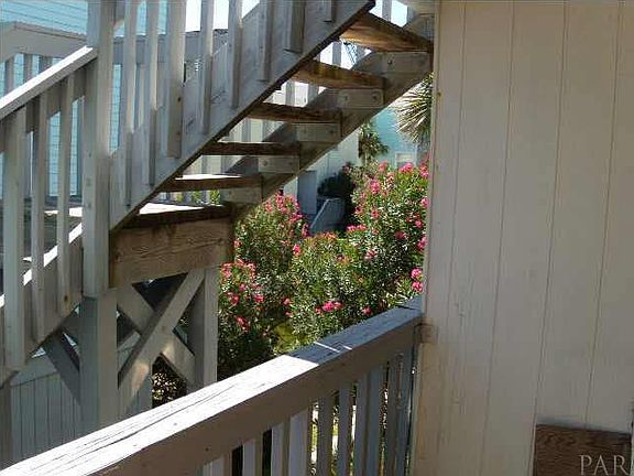5th image of 1650 Via Deluna Dr E #B1