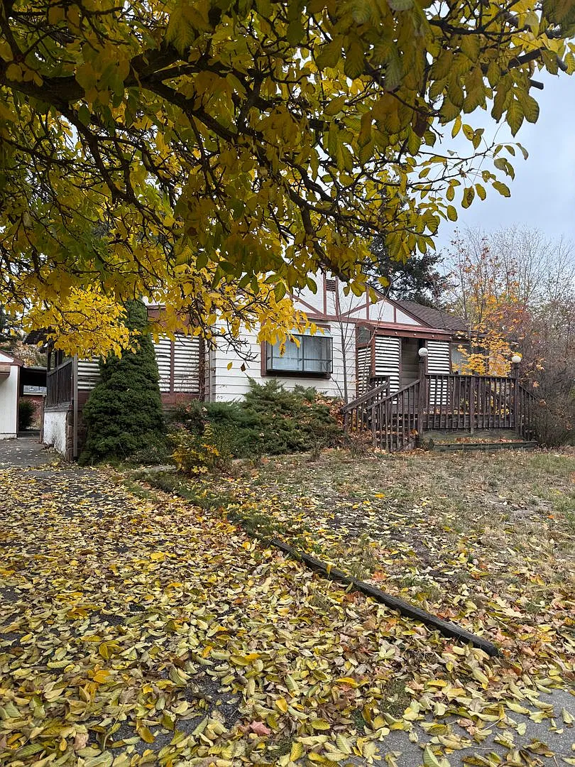 **Coming Soon Early November** South Hill Living at 3217 E 35th Ave — Photo 3