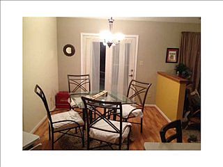 3rd image of 4377 Arlington Cir