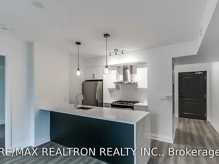 1400 Kingston Rd #401 — Photo 11