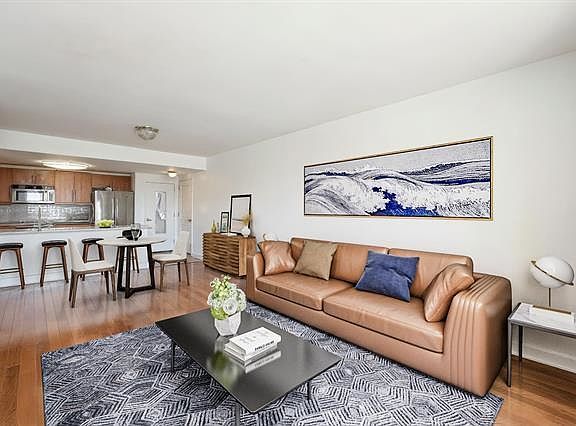 4th image of 88 Morgan St APT 4303