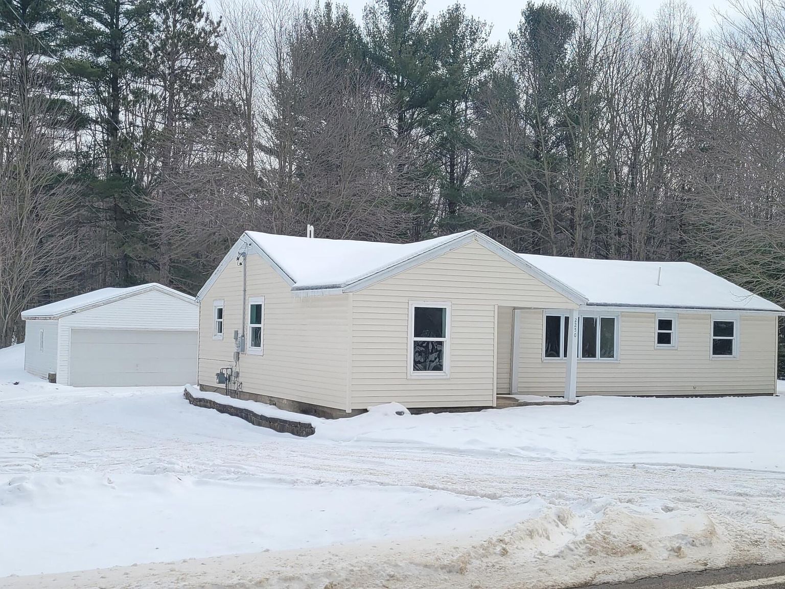 2250 N Jebavy Dr, Ludington, MI 49431 Zillow